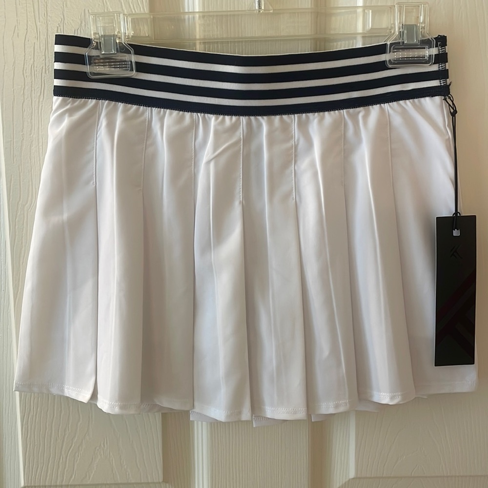 Kyodan tennis skirt pleated white with navy